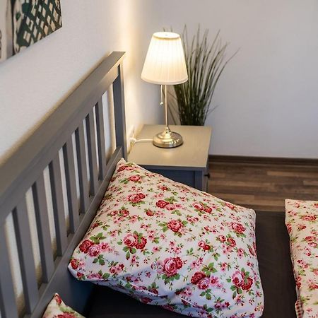 Ruhige Ferienwohnung Mit Panoramablick Ingoldingen Екстериор снимка