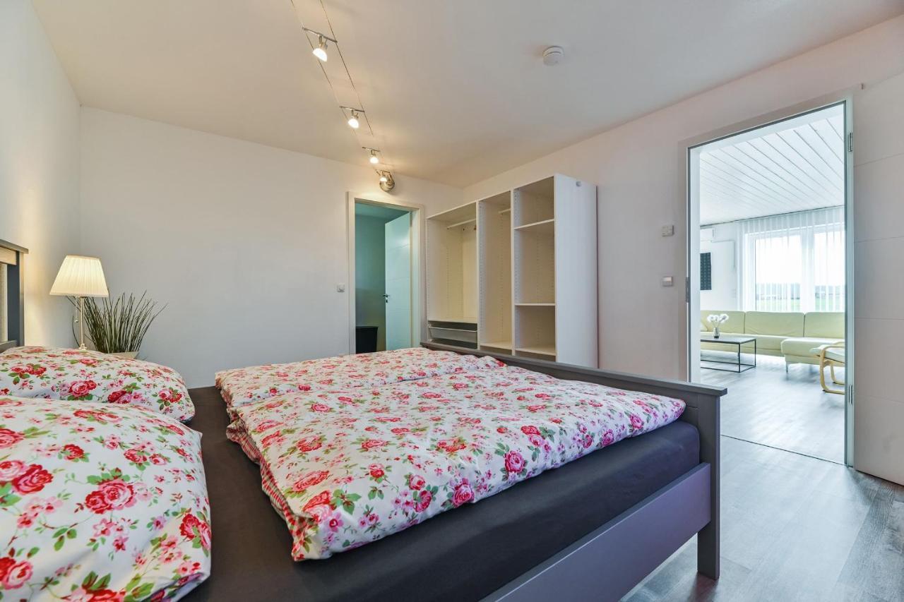 Ruhige Ferienwohnung Mit Panoramablick Ingoldingen Екстериор снимка